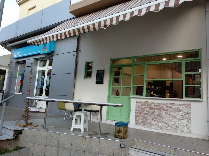 Lefteris · Photos 1